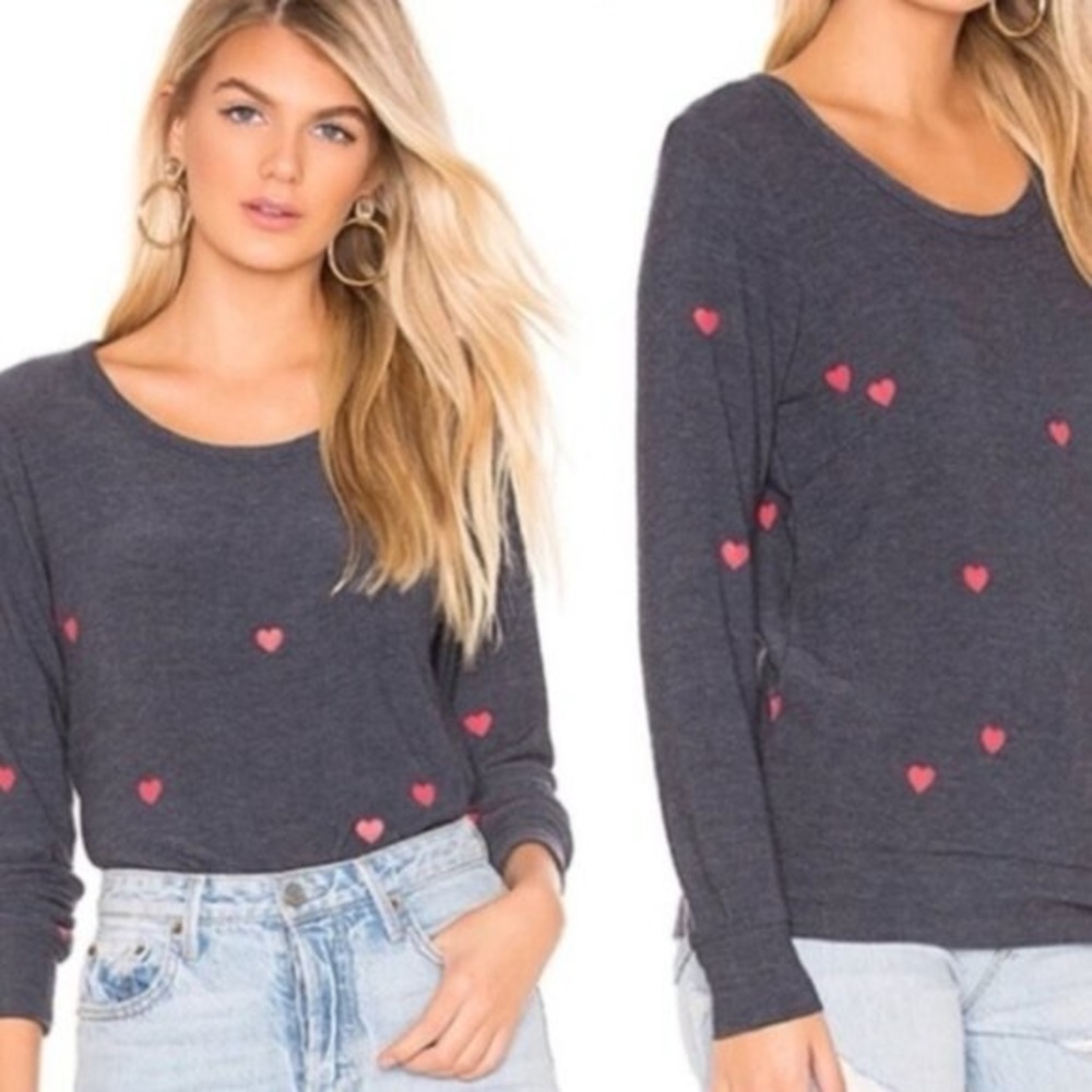 ⭐️ Chaser Navy Blue Floating Hearts Pullover Crewneck Size MEDIUM